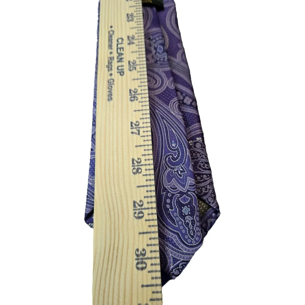 Alexander Julian Colours Purple Paisley Handmade Polyester Mens Necktie 3.5 Wide